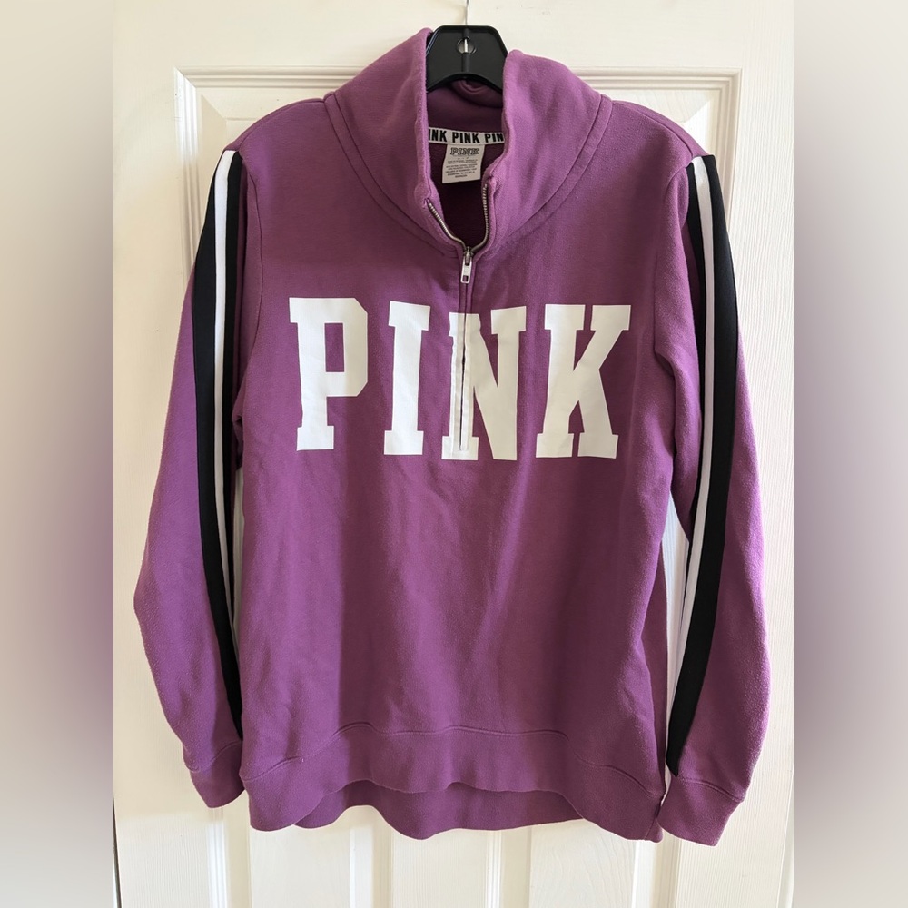 VS PINK Sweatshirt